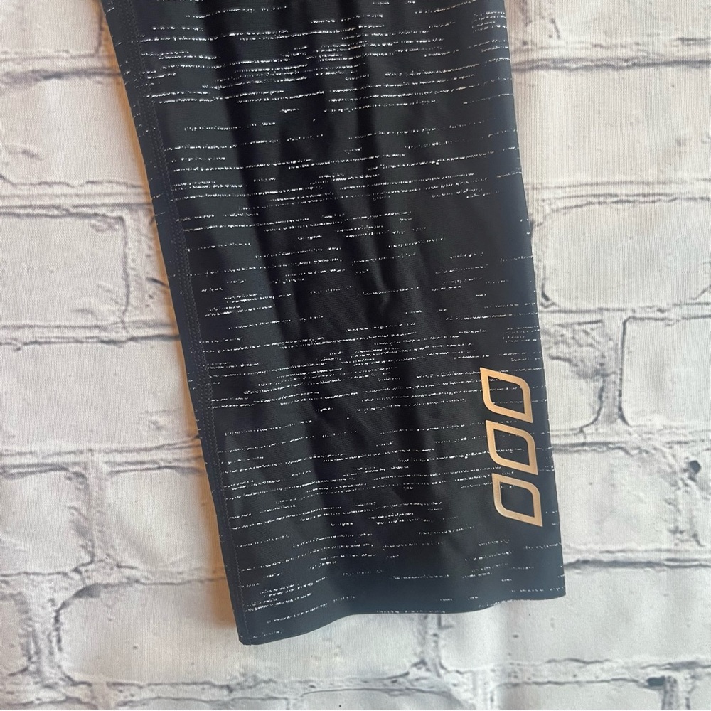 Lorna Jane Legging Womens Space Dye Medium Cropped Running Athletic EUC Work Out - Picture 2 of 14